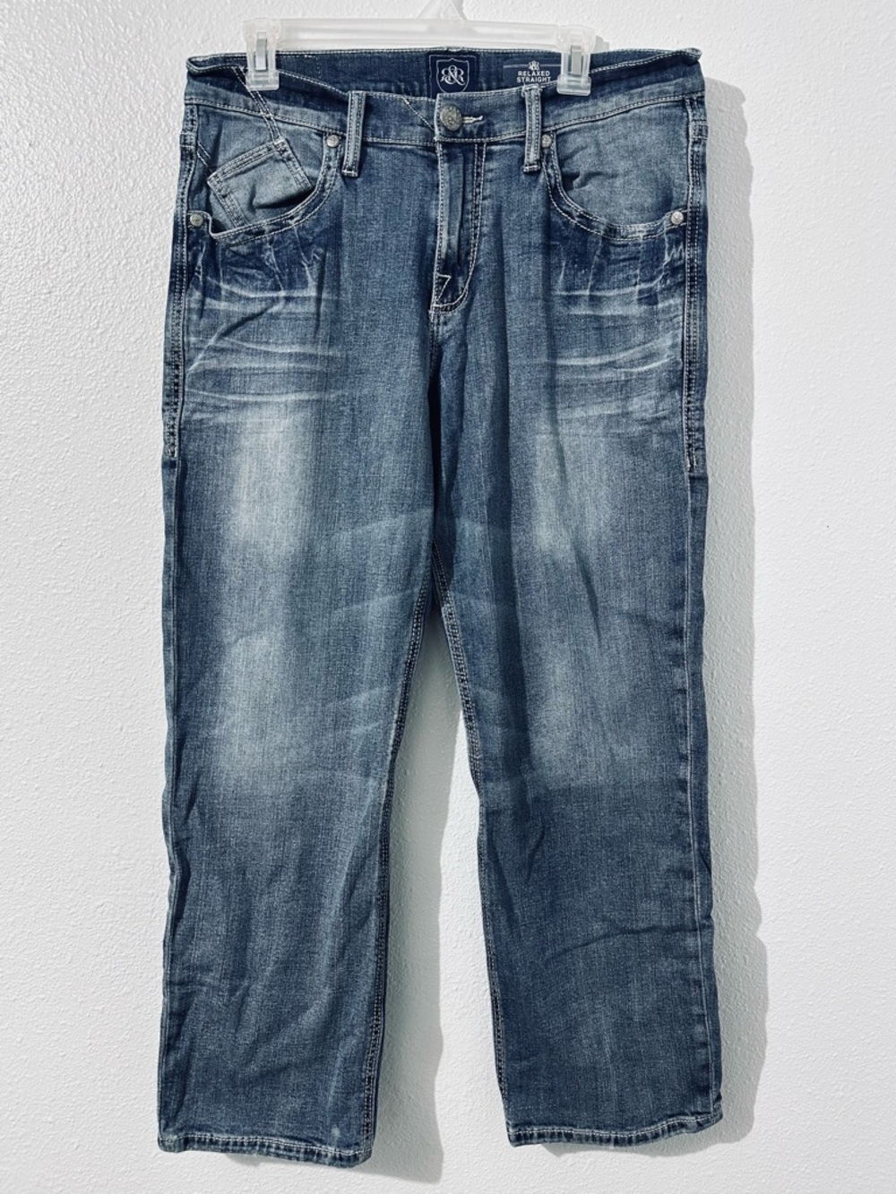 Rock & Republic Mens 33X30 Relaxed Straight Leg Denim Jeans Distressed Stretch